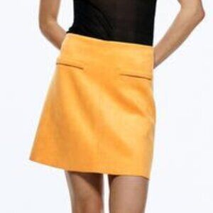 NWT ZARA WOMENS ORANGE FAUX SUEDE MINI SKIRT XS